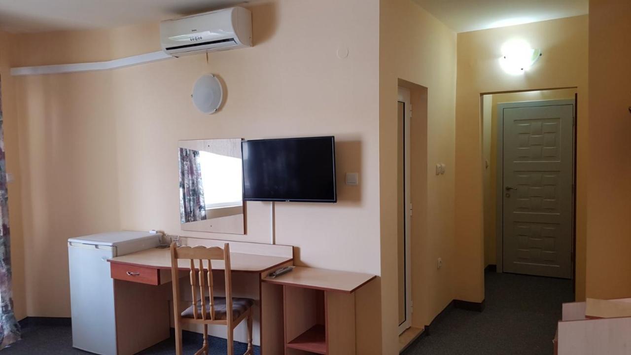 Krasi Hotel Ravda Luaran gambar