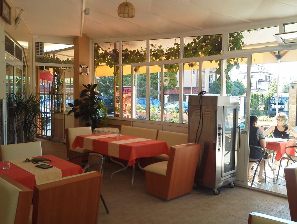 Krasi Hotel Ravda Luaran gambar