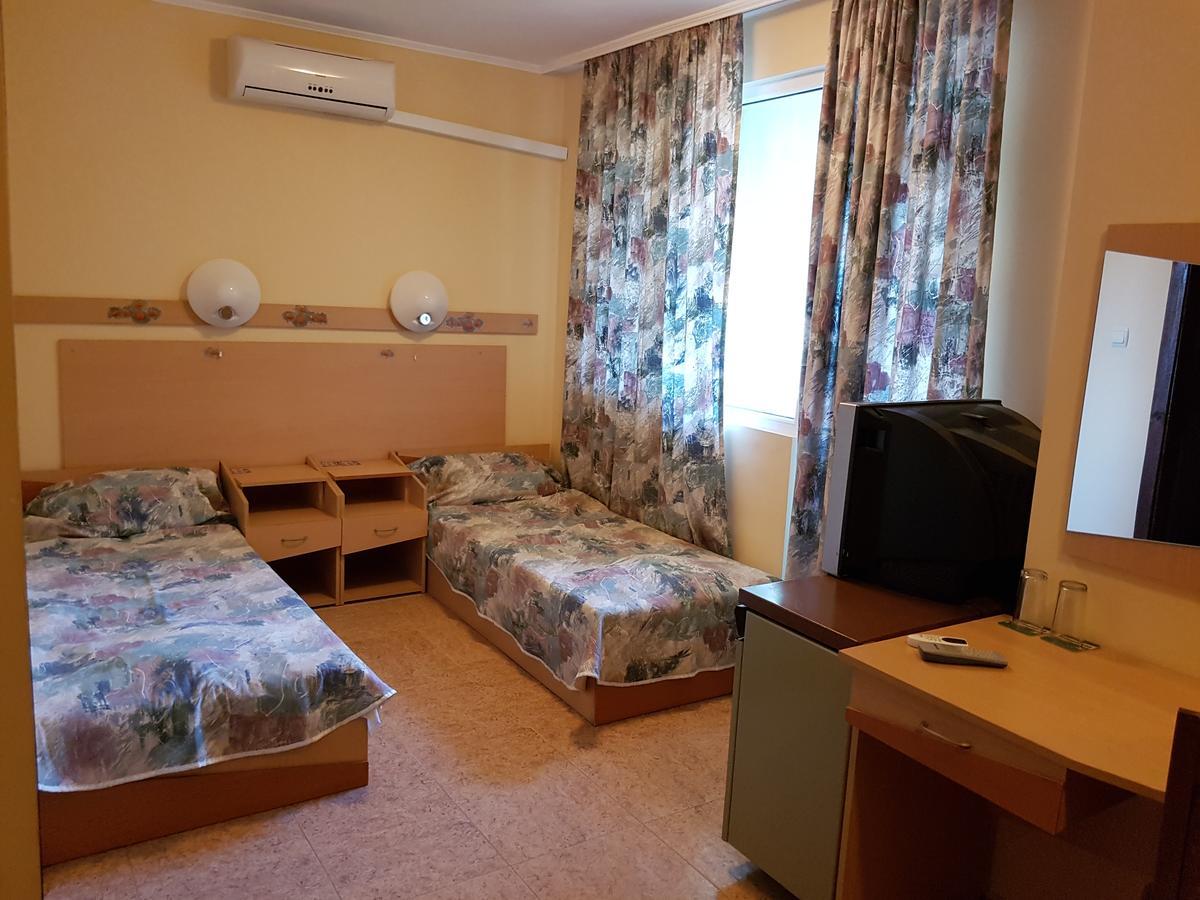 Krasi Hotel Ravda Luaran gambar
